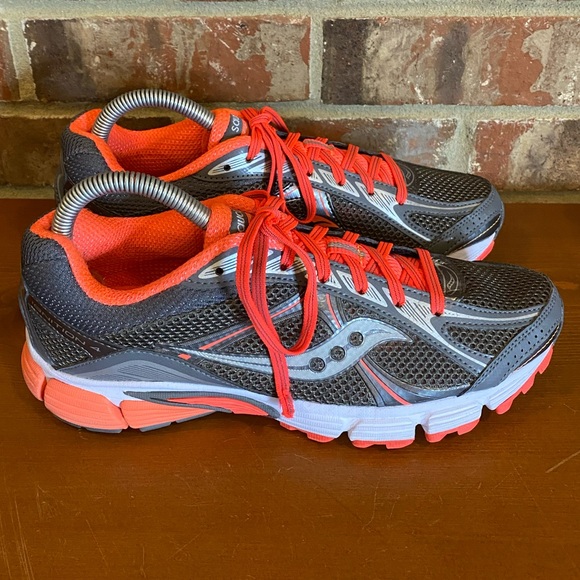 saucony shoes ignition 4